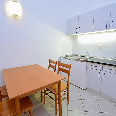 Apartment Meridiana-8 By Interhome *